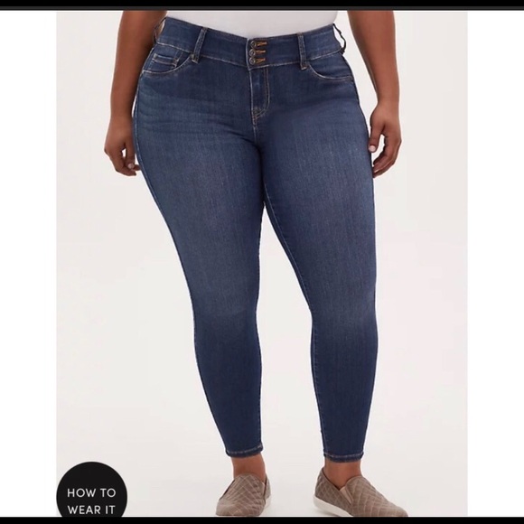 Torrid Jeggings NWT. Size 10 Short - Picture 2 of 6